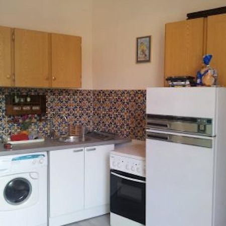 La Maison Au Soleil Menton Ruang foto